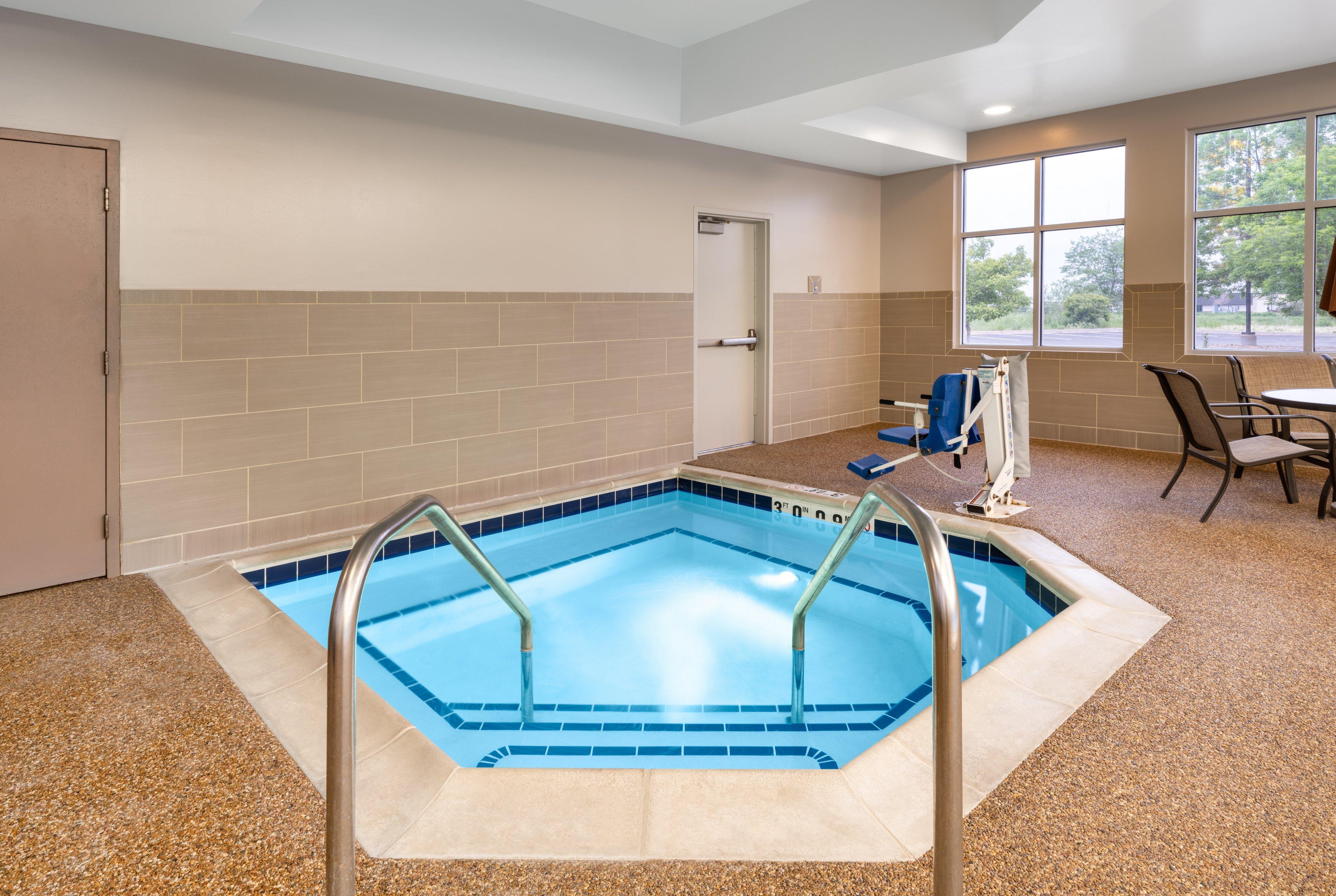 Holiday Inn Express & Suites Colorado Springs-Airport, An Ihg Hotel Bagian luar foto